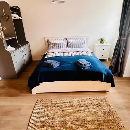 Apartment Cetnicka Stanice Mseno