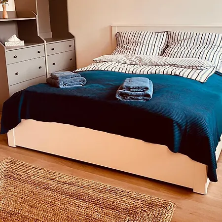 Cetnicka Stanice Apartmán Mseno